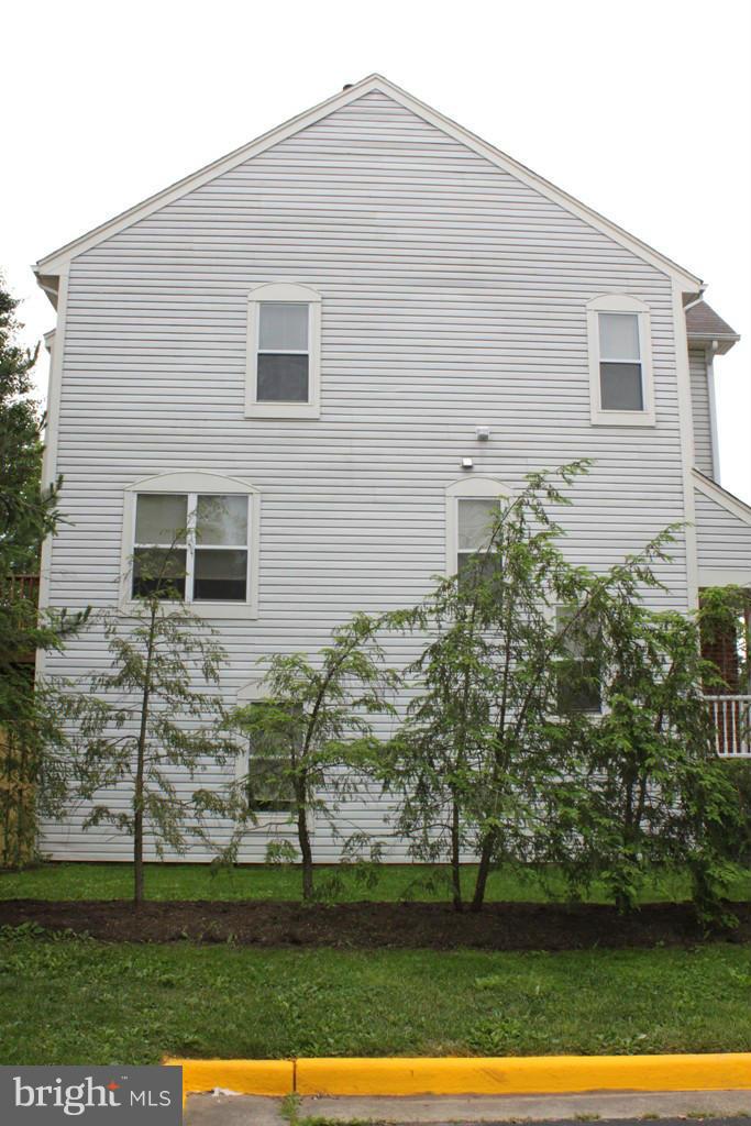 6314 Over See Court Springfield, VA 22152 - Photo 17 of 18 Exterior (General)