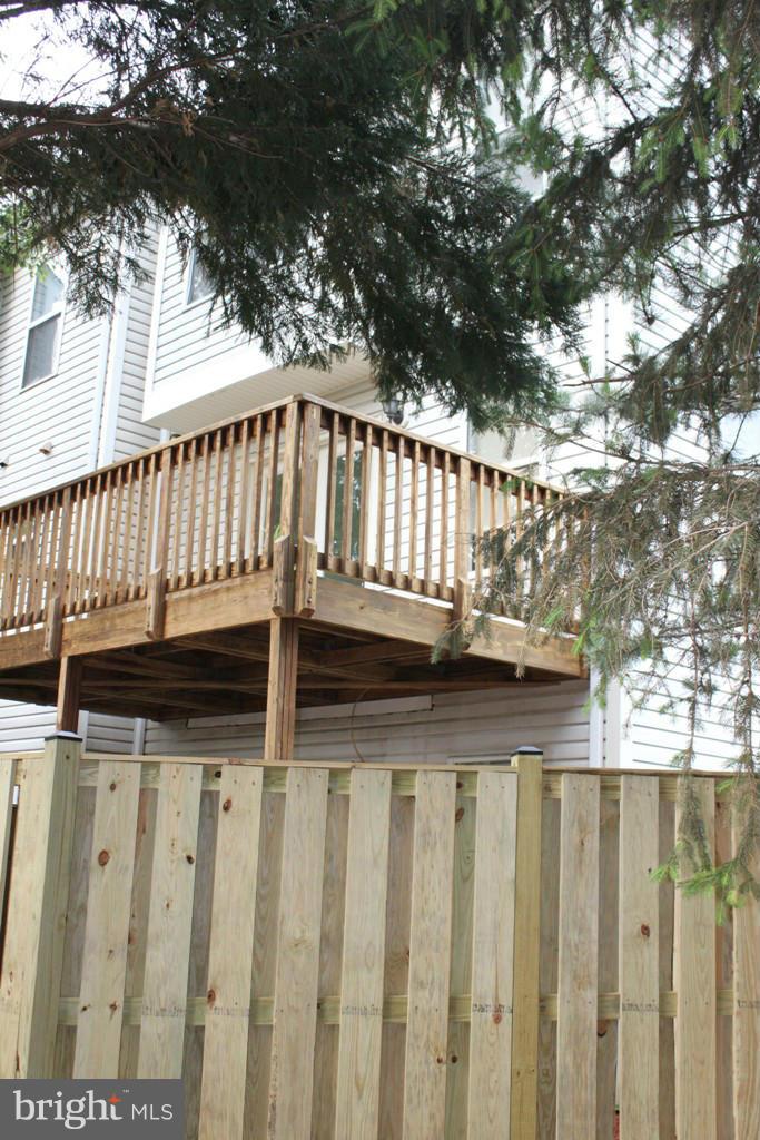 6314 Over See Court Springfield, VA 22152 - Photo 18 of 18 Exterior (Rear)
