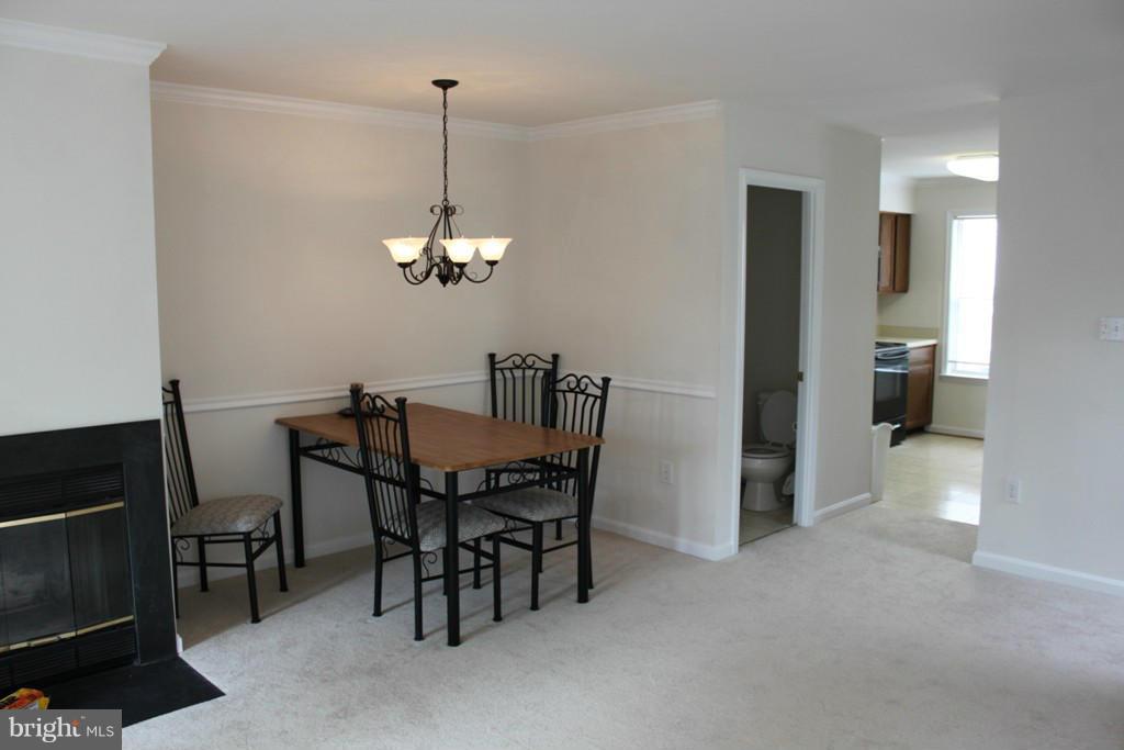 6314 Over See Court Springfield, VA 22152 - Photo 4 of 18 Dining Room