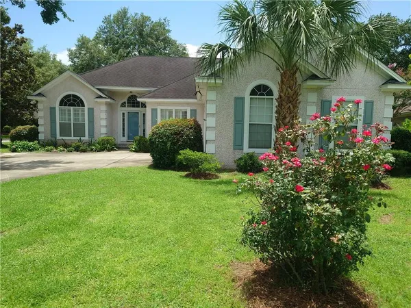 $3,200 | 111 Hanging Moss Drive, St. Simons Island, GA 31522
