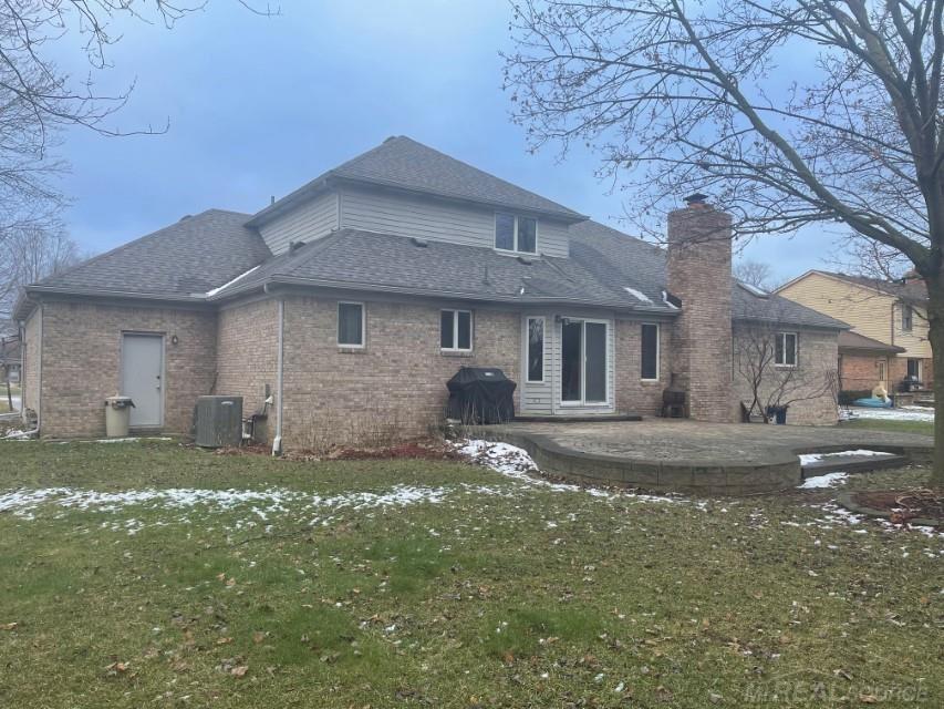 54845 Ridge Road New Baltimore, MI 48047 - Photo 25 of 29 50064093-24.JPG