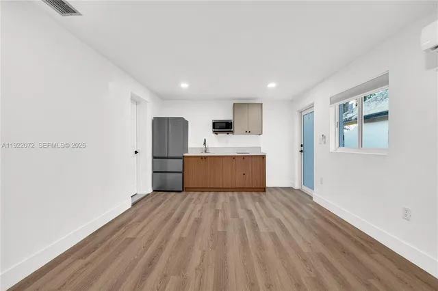 $1,500 | 4701 Southwest 104th Court, Unit 3, Miami, FL 33165