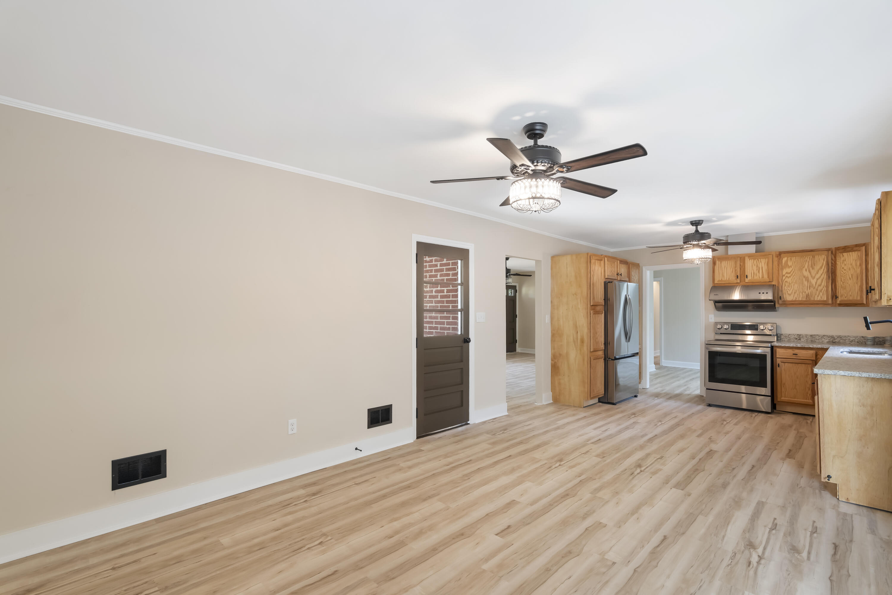 39 Gantt Street Wagener, SC 29164 - Photo 9 of 30 a view of a livingroom with a workspace
