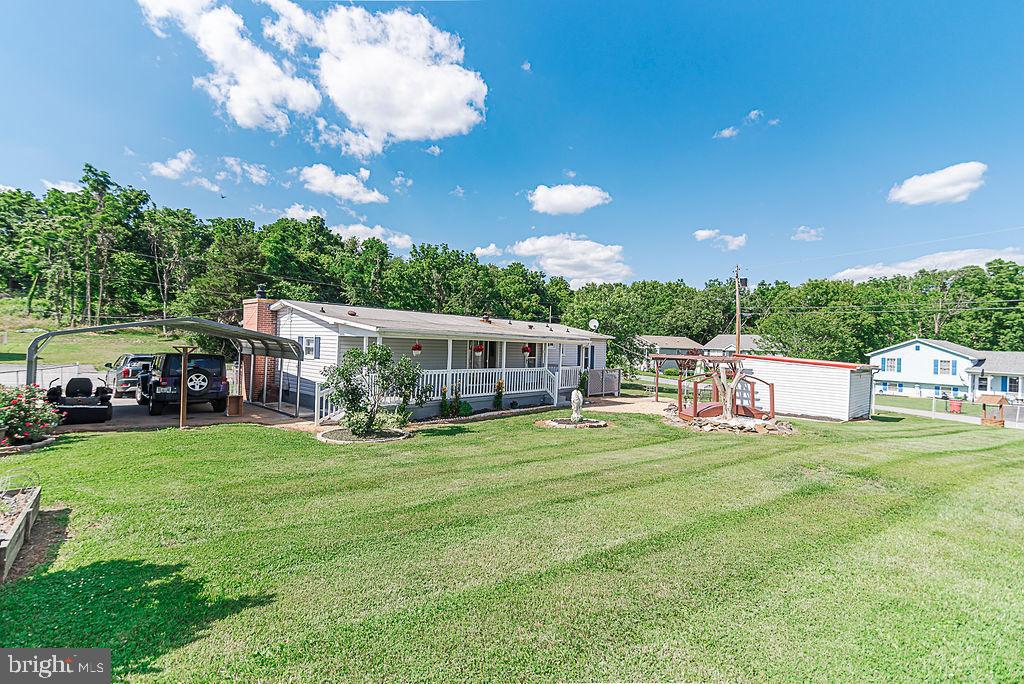 520 East 12th Avenue Ranson, WV 25438 - Photo 8 of 36