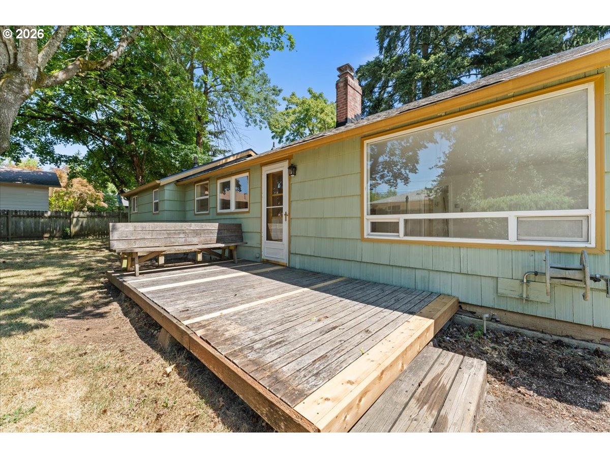 13209 Northeast San Rafael Street Portland, OR 97230 - Photo 26 of 35