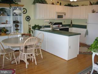 256 Yorkminster Road, Unit 1209 West Chester, PA 19382 - Photo 4 of 6 Gallery Image 4