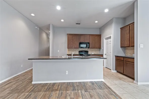 $2,025 | 1204 Cedar Cove Place, Royse City, TX 75189