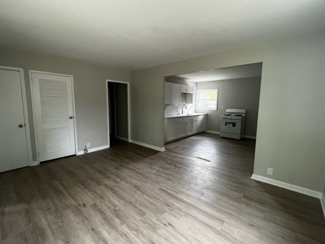 2726 Apache Drive Anderson, IN 46012 - Photo 2 of 13