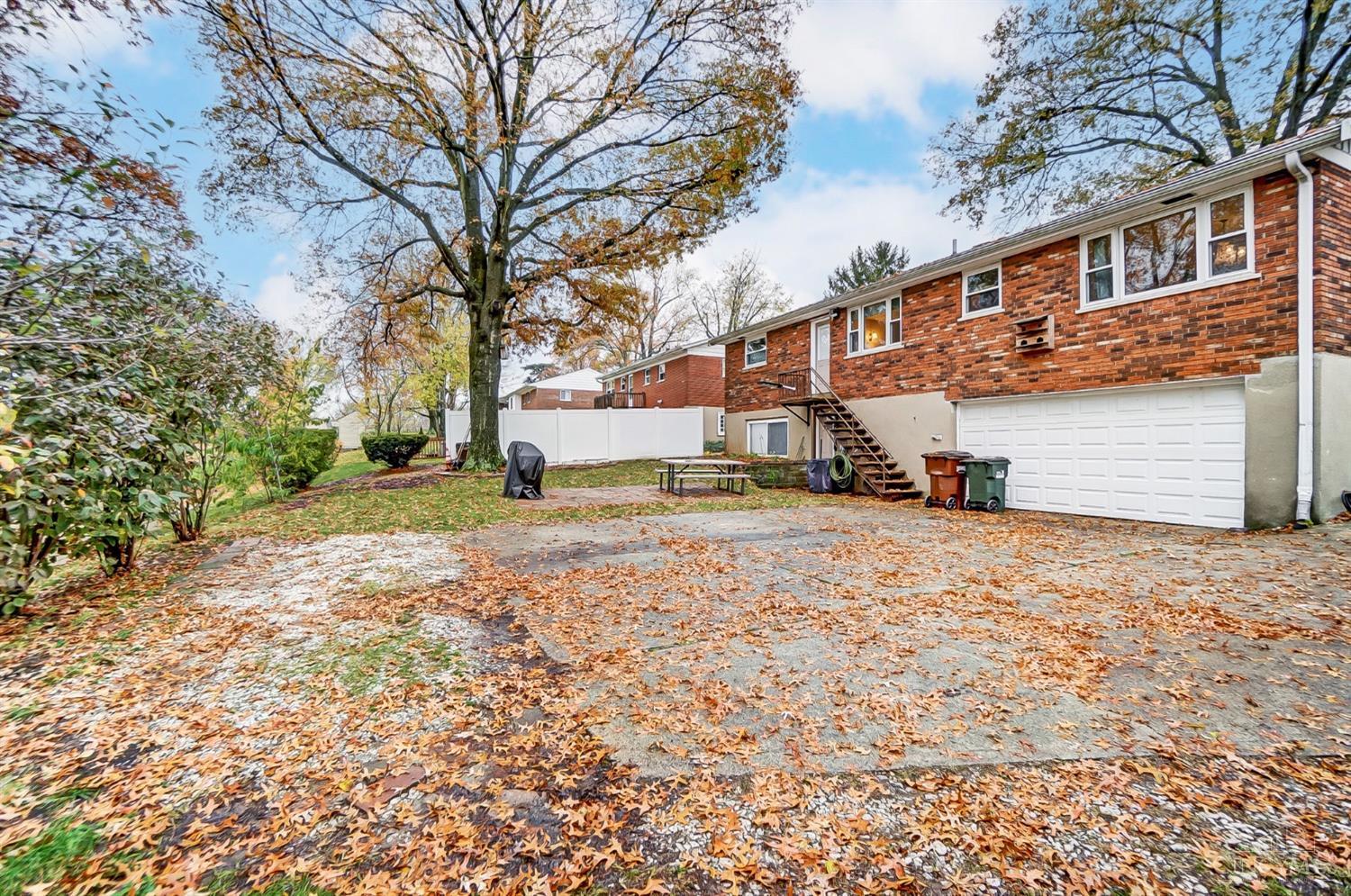 7914 Cheviot Road Cincinnati, OH 45239 - Photo 46 of 52