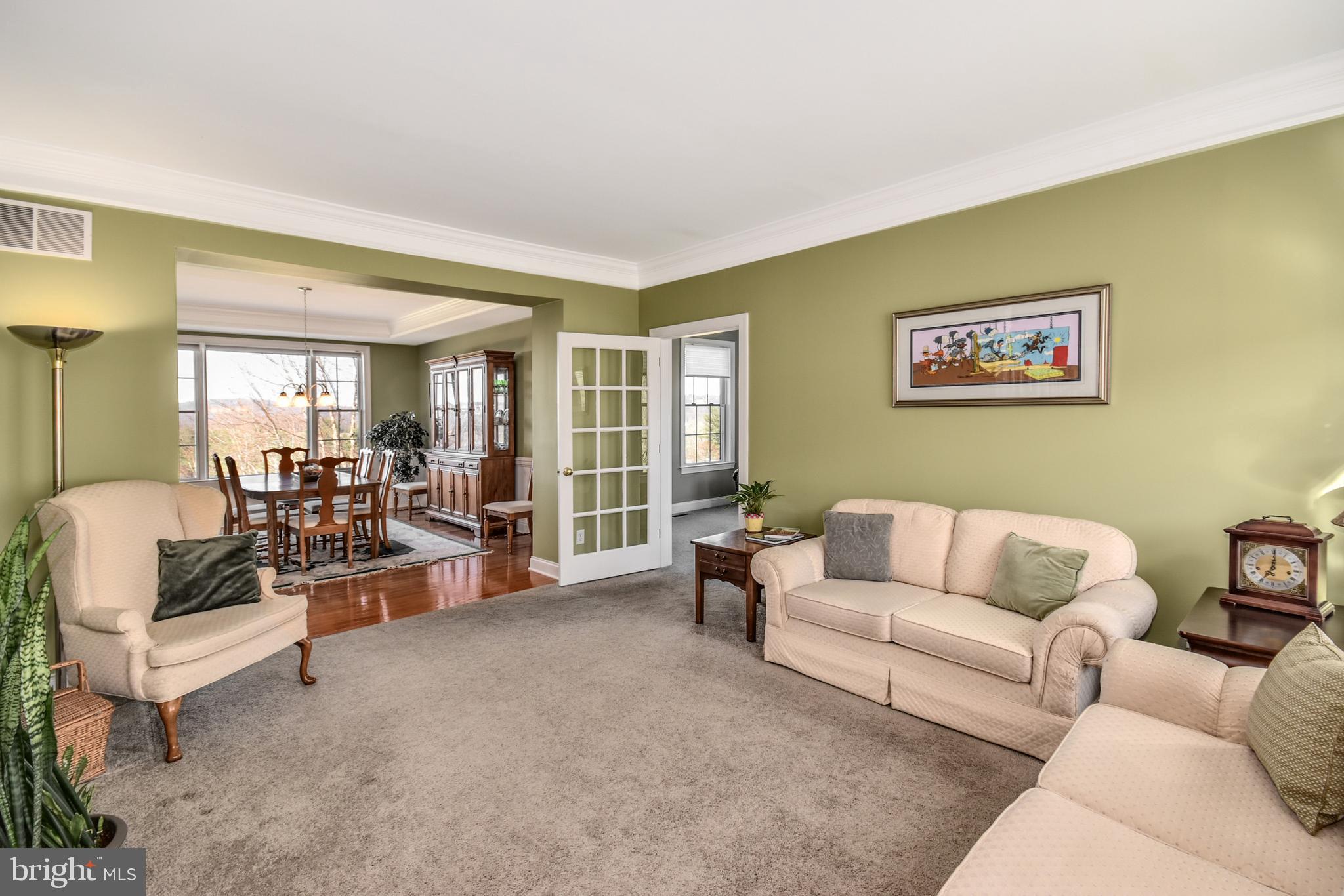5963 Hawk Road Riegelsville, PA 18077 - Photo 7 of 37