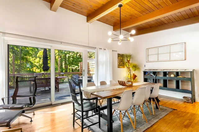 $610,000 | 2878 West Bundy Road, Coloma, MI 49038