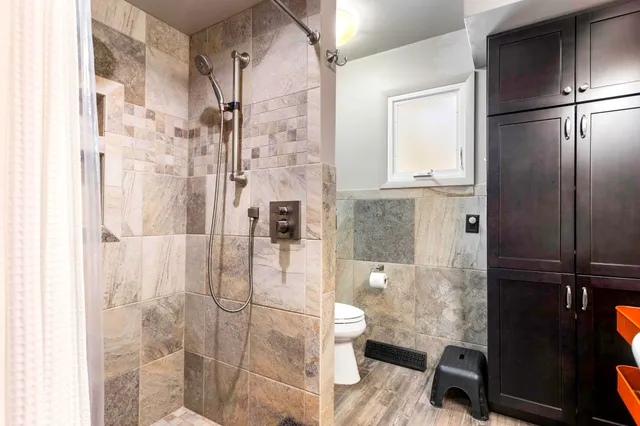 $610,000 | 2878 West Bundy Road, Coloma, MI 49038