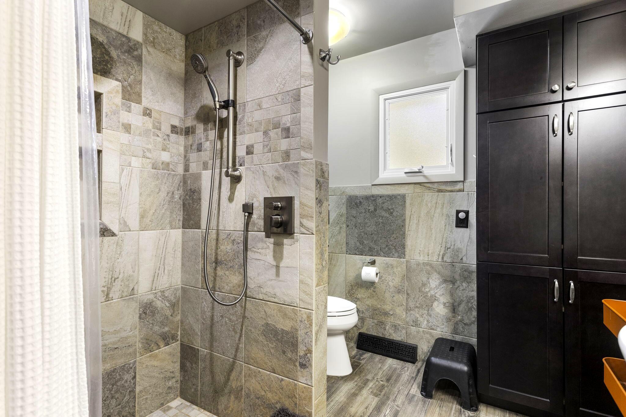 2878 West Bundy Road Coloma, MI 49038 - Photo 24 of 78 02_interior-21