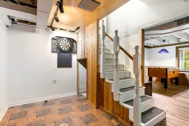 $610,000 | 2878 West Bundy Road, Coloma, MI 49038