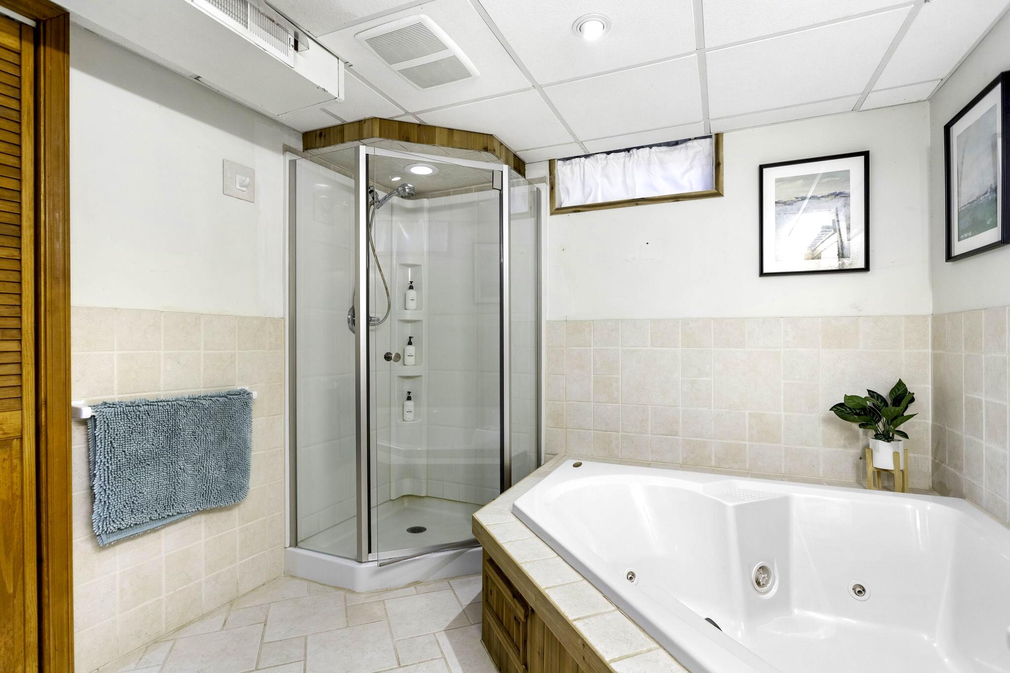 2878 West Bundy Road Coloma, MI 49038 - Photo 38 of 78 02_interior-35