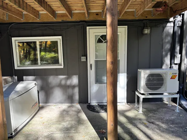 $610,000 | 2878 West Bundy Road, Coloma, MI 49038