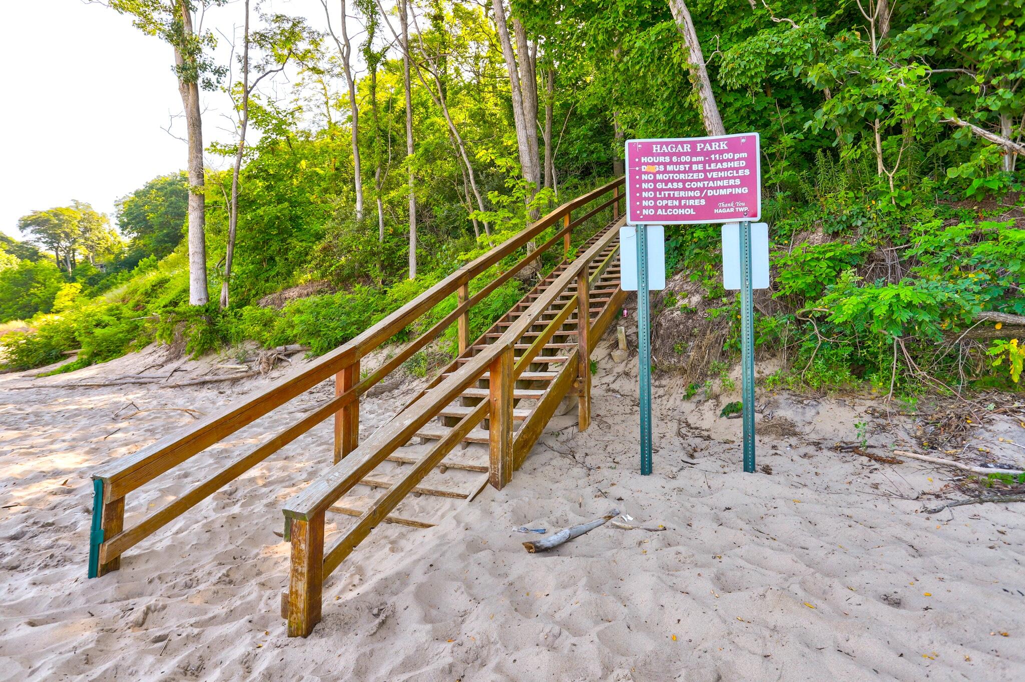 2878 West Bundy Road Coloma, MI 49038 - Photo 76 of 78 06_beach-08