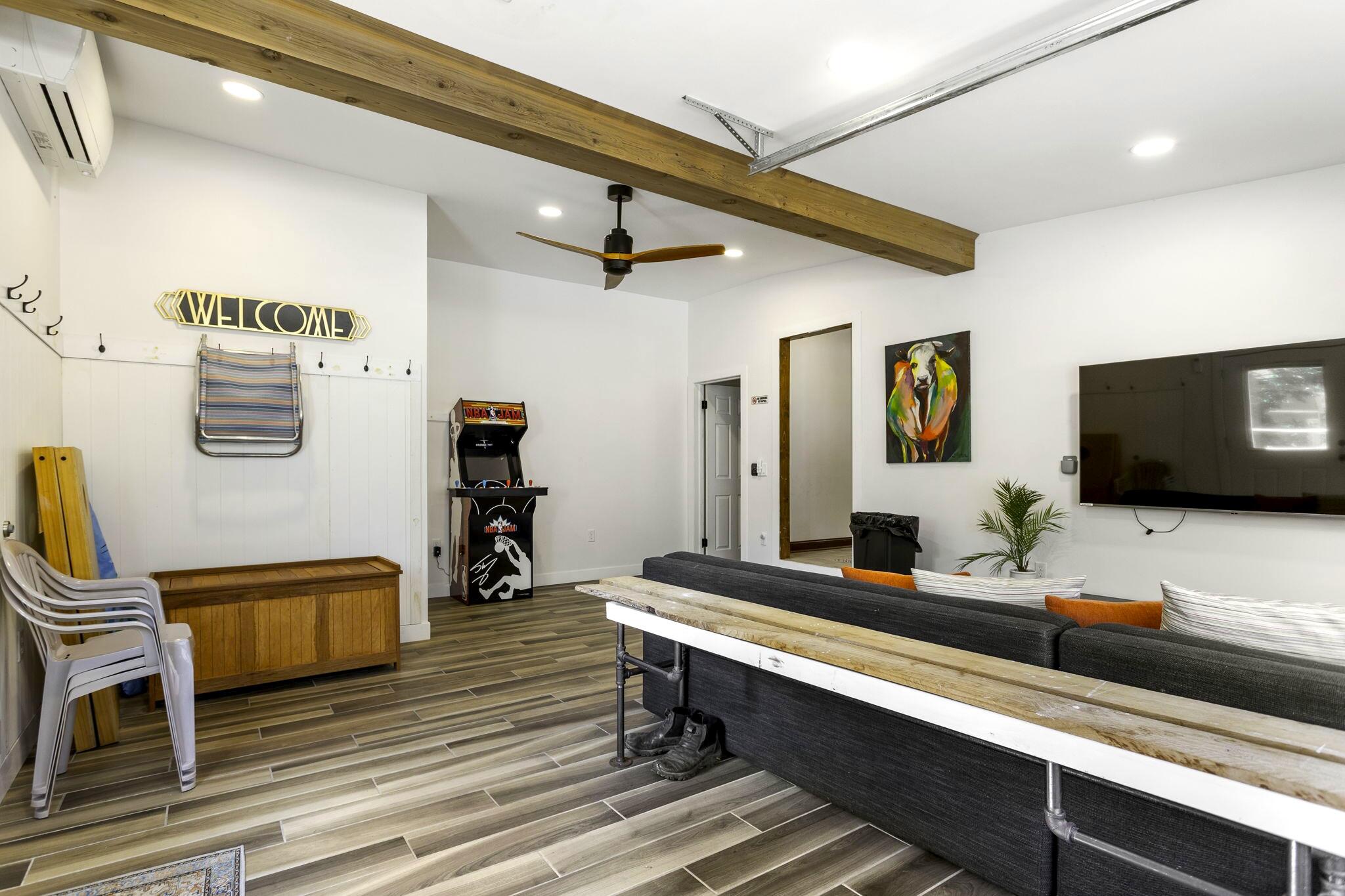 2878 West Bundy Road Coloma, MI 49038 - Photo 9 of 78 02_interior-03