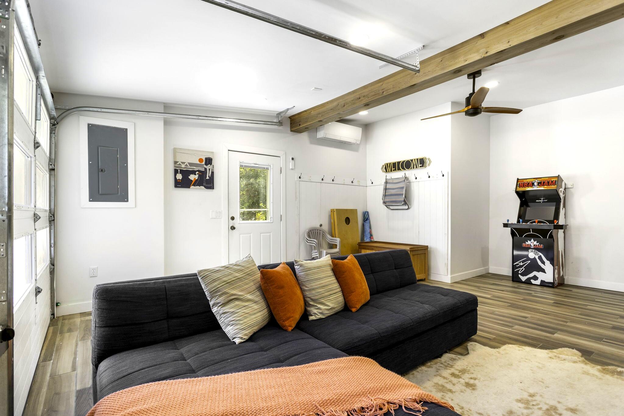 2878 West Bundy Road Coloma, MI 49038 - Photo 10 of 78 02_interior-04