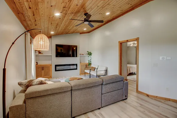 $375,000 | 22015 Aquatic Drive, Menahga, MN 56464