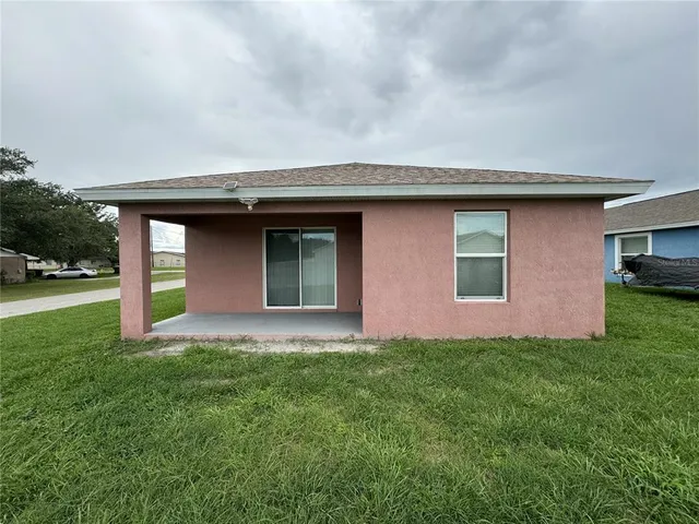 $1,750 | 972 Lake Lure Loop East, Lakeland, FL 33801