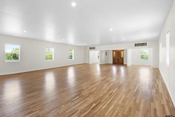 $384,900 | 4456 Farm To Market Road 2767, Tyler, TX 75708