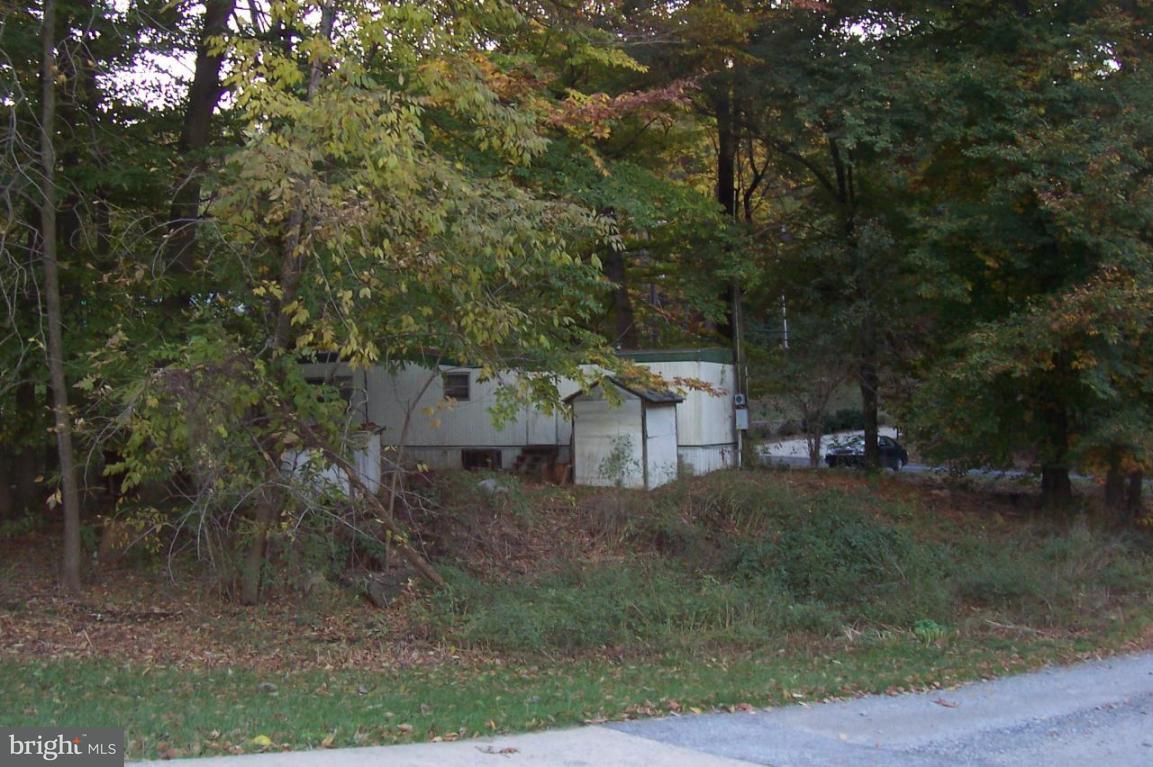 255 South Kinzer Road Paradise, PA 17562 - Photo 4 of 6
