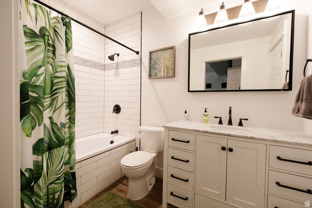 924 Country Lane Farmington, UT 84025 - Photo 60 of 91 Bathroom featuring a white subway-tiled tub/shower combination with a decorative mosaic accent stripe