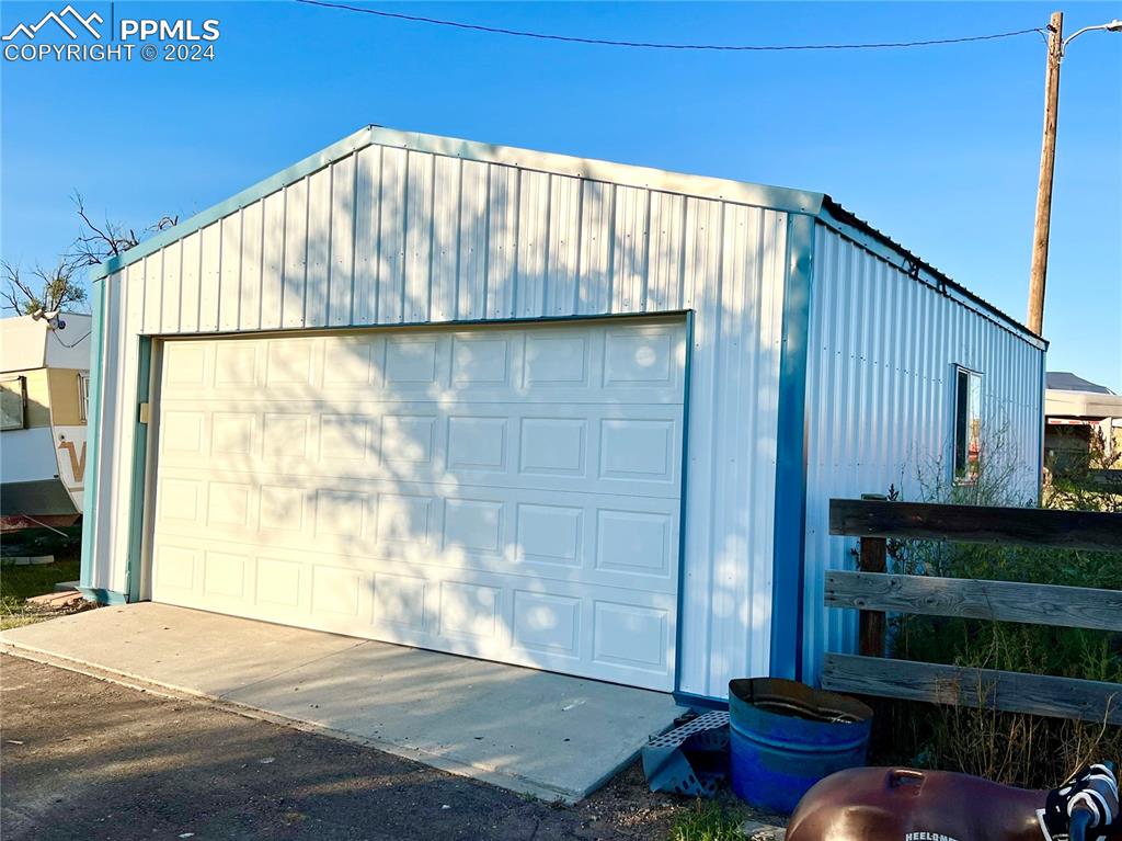34650 Bellemont Road Yoder, CO 80864 - Photo 9 of 29 a backyard of a house