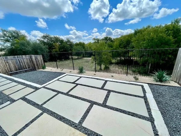$2,100 | 325 Serpens Street, Georgetown, TX 78628