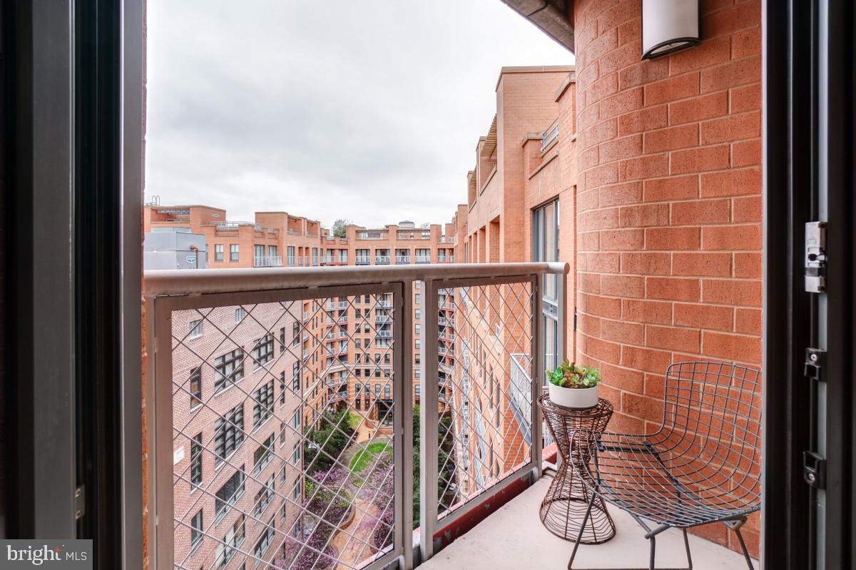 631 D Street Northwest, Unit 1238 Washington, DC 20004 - Photo 21 of 40 Private Balcony