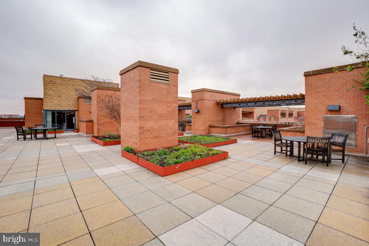 631 D Street Northwest, Unit 1238 Washington, DC 20004 - Photo 39 of 40 Roof Deck