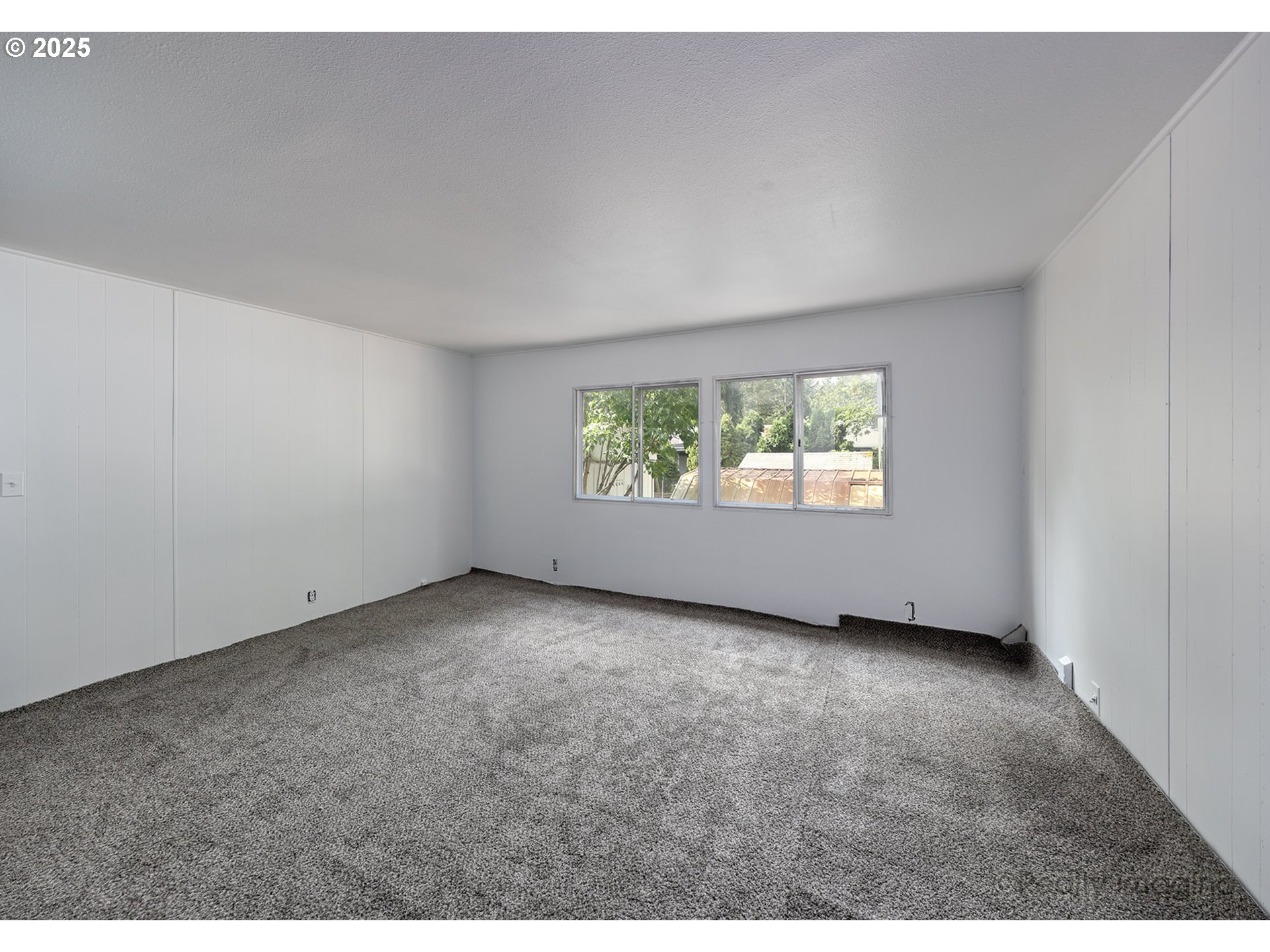 36451 South Sawtell Road, Unit 10 Molalla, OR 97038 - Photo 6 of 9 Gallery Image 6