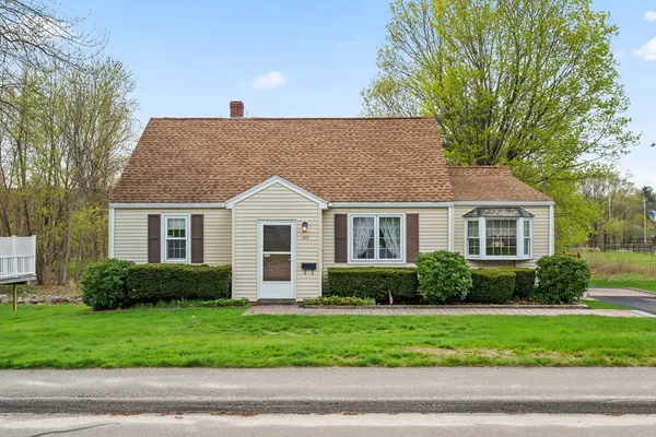 $499,900 | 125 Indian Hill Road, Worcester, MA 01606