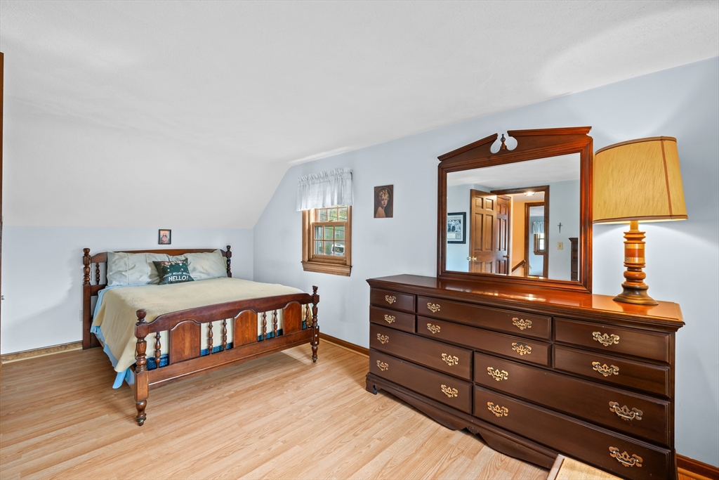 125 Indian Hill Road Worcester, MA 01606 - Photo 26 of 42