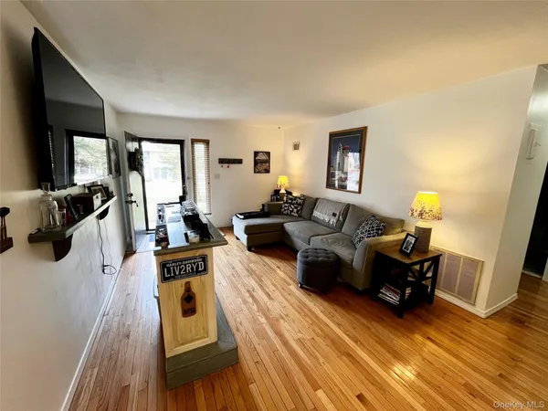 $235,000 | 1 Pine Street, Unit 1, Selden, NY 11784