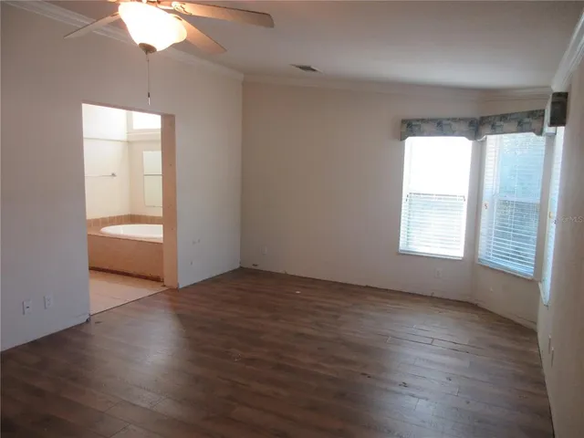 $182,900 | 18415 Southeast 58th Place, Ocklawaha, FL 32179