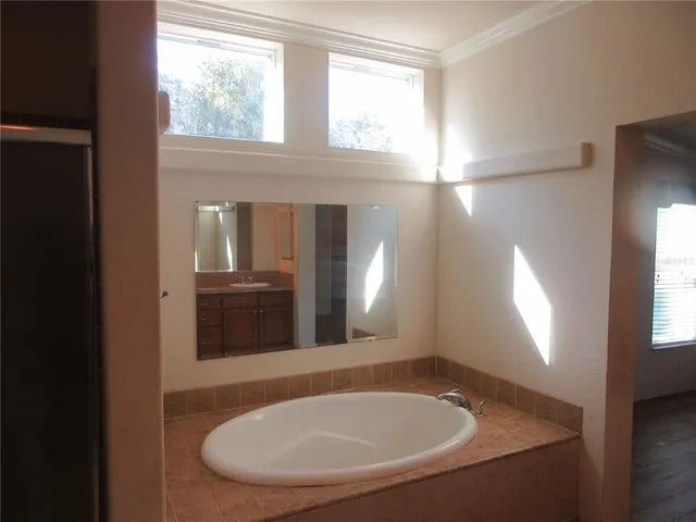 $182,900 | 18415 Southeast 58th Place, Ocklawaha, FL 32179