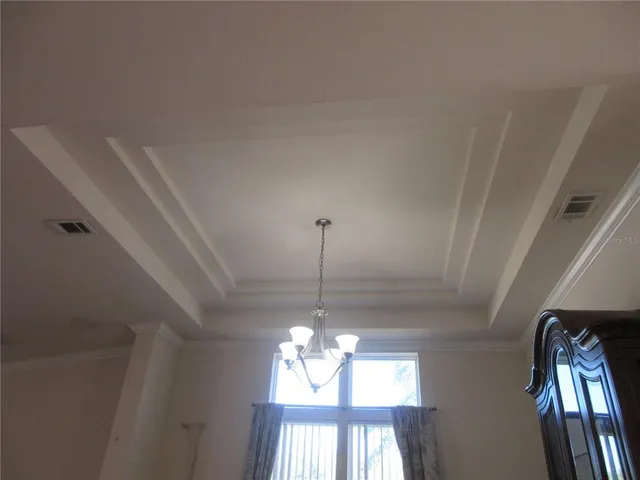 $182,900 | 18415 Southeast 58th Place, Ocklawaha, FL 32179