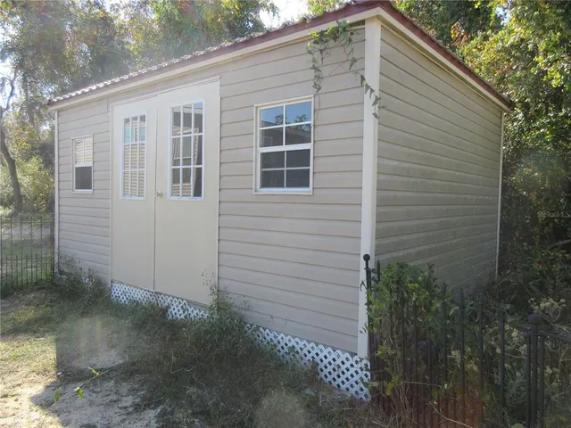 a view of a outdoor space