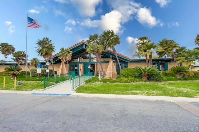 $400,000 | 200 North El Camino Real, Unit 419, Oceanside, CA 92058