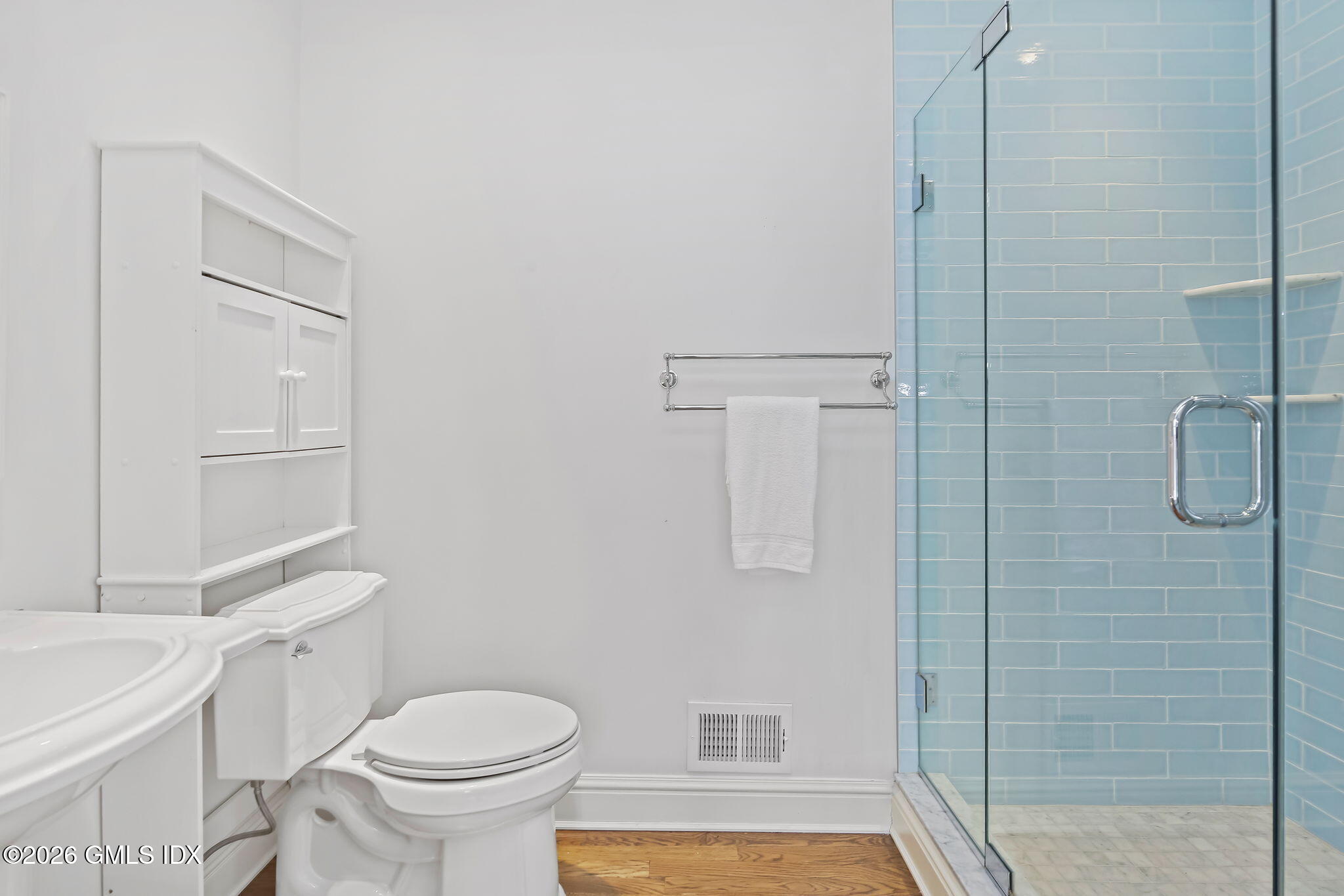 1 Old Church Road, Unit 1 Greenwich, CT 06830 - Photo 19 of 29 38-web-or-mls-1-old-church-rd-unit-1