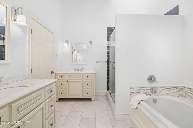 $2,495,000 | 1 Old Church Road, Unit 1, Greenwich, CT 06830