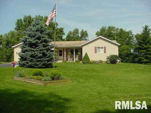 8214 158th Street West Taylor Ridge, IL 61284 - Photo 1 of 8