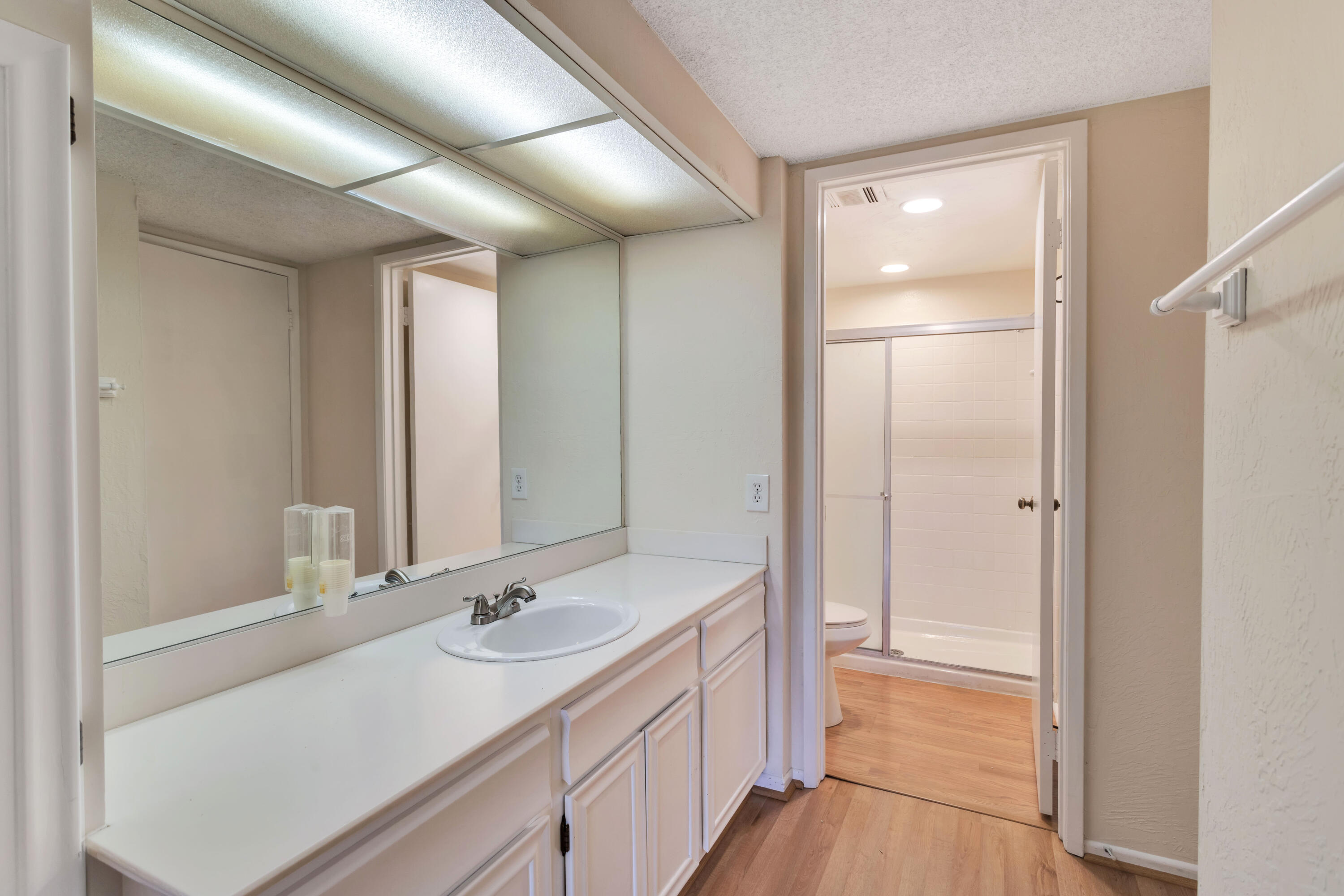 1050 Ramon Road, Unit 113 Palm Springs, CA 92264 - Photo 23 of 53 24