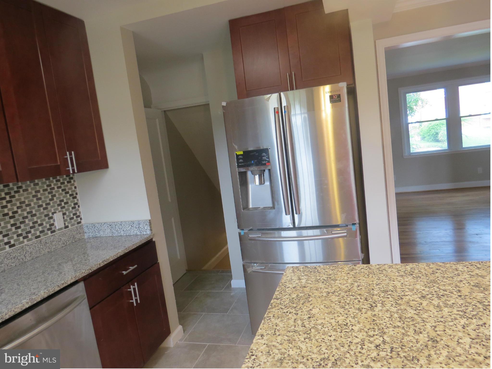 4506 Marble Hall Road Baltimore, MD 21239 - Photo 8 of 26 Kitchen