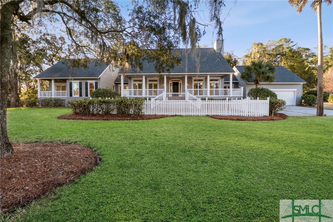17 Long Island Road Savannah, GA 31411 - Photo 1 of 35 Elegant Low-Country Style Home With Fenced Courtya