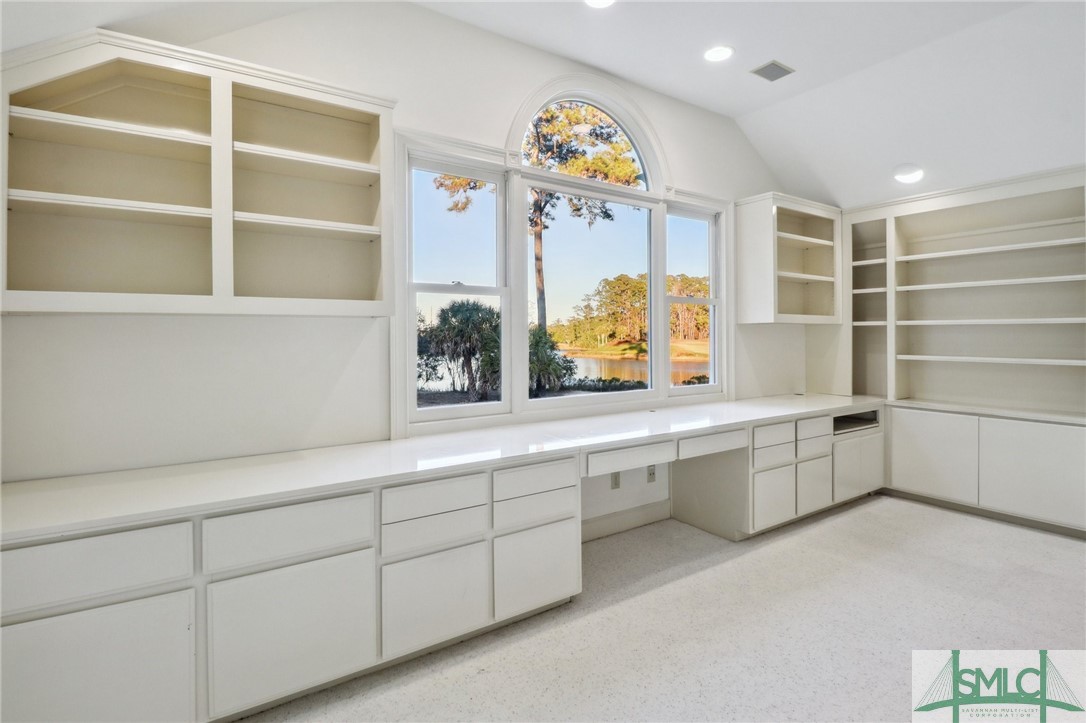 17 Long Island Road Savannah, GA 31411 - Photo 29 of 35 Bonus Room Has Wonderful Built-ins And a View of t