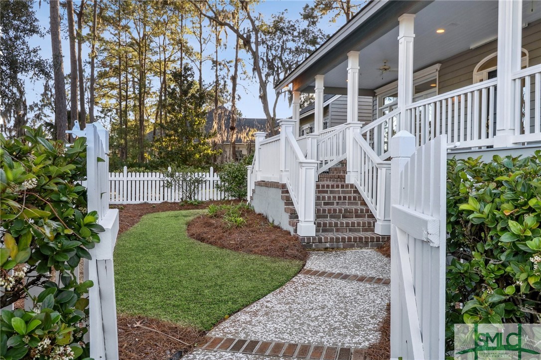 17 Long Island Road Savannah, GA 31411 - Photo 3 of 35 Gate to Fenced Courtyard