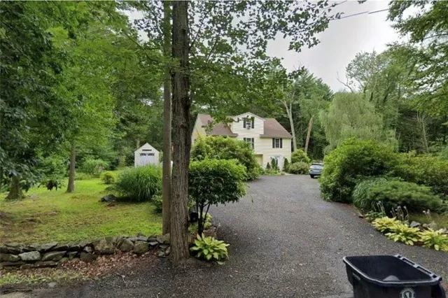 $2,300 | Diamond Hill, Cumberland, RI 02864